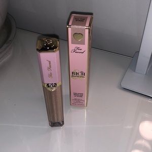 Too Faced high shine sparkling lipgloss